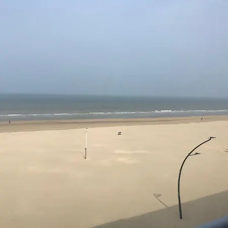 86 Zeedijk * De Panne